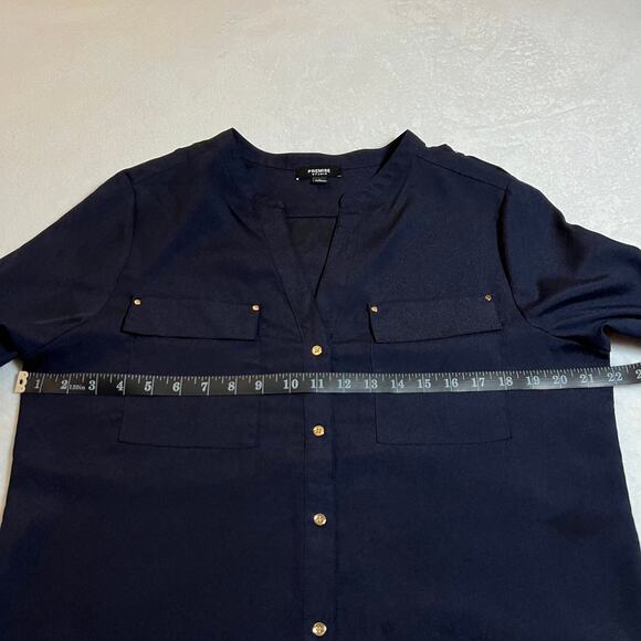 Premise Studio V-Neck Button Up Shirt Size Large Coastal Career Minimalist - Picture 7 of 8